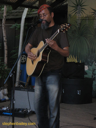 062108-mmny-garden-14.jpg 062108-mmny-garden-14.jpg